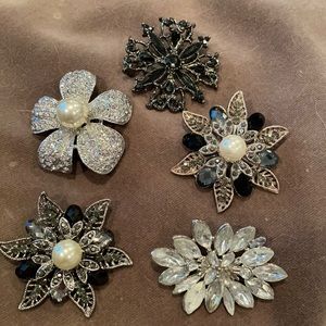 Lot of 5 Vintage Brooch